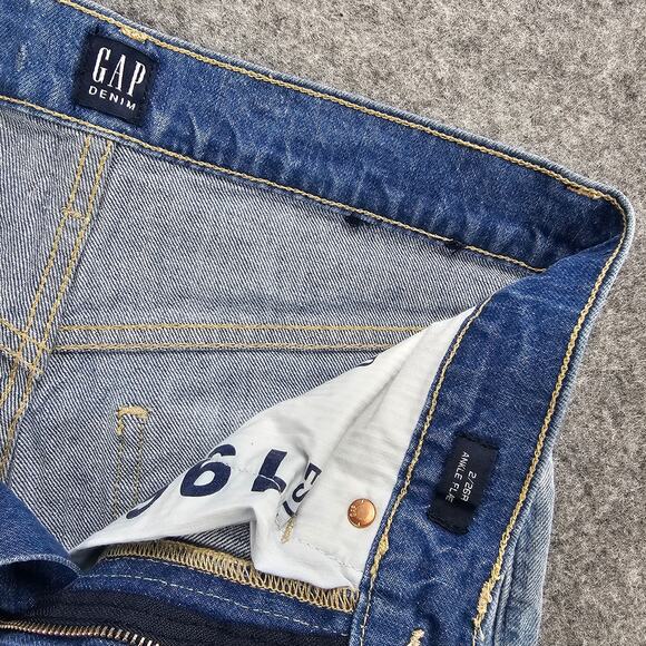 Gap Jeans Womens Sz 2 / 26 Ankle Flare Light Indigo Destroyed Raw Hem High Rise - Picture 14 of 16